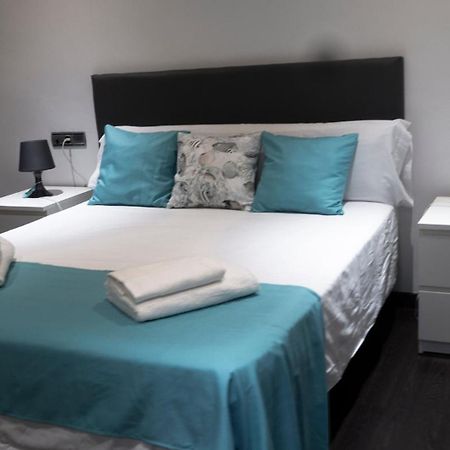 Ferienwohnung Apartamento San Lorenzo Parking Incluido Córdoba Exterior foto